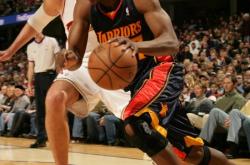 开云体育登录-勇士在伦敦宣布退役引热议的简单介绍