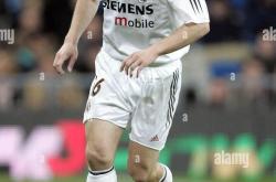 开云体育平台APP-关于齐达内提前下课，皇马不满表现的信息