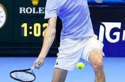 开云体育官网-西班牙网球队力克意大利网球队，兹维列夫制霸全场的简单介绍