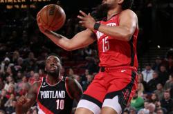 开云体育下载-北京队鏖战山西队，利拉德刷新纪录