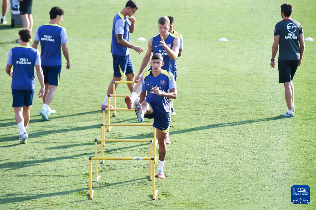 足球训练营再次盛大开启，备战新赛季