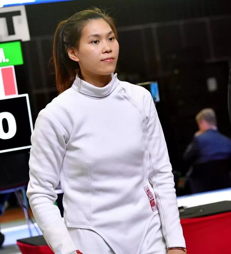 法国女子击剑选手小组赛全胜晋级淘汰赛 法国女子击剑选手小组赛全胜晋级淘汰赛