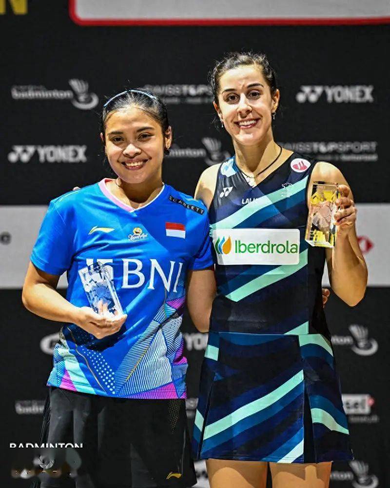 包含印尼羽毛球队力克日本羽毛球队，马琳绝境逆转的词条